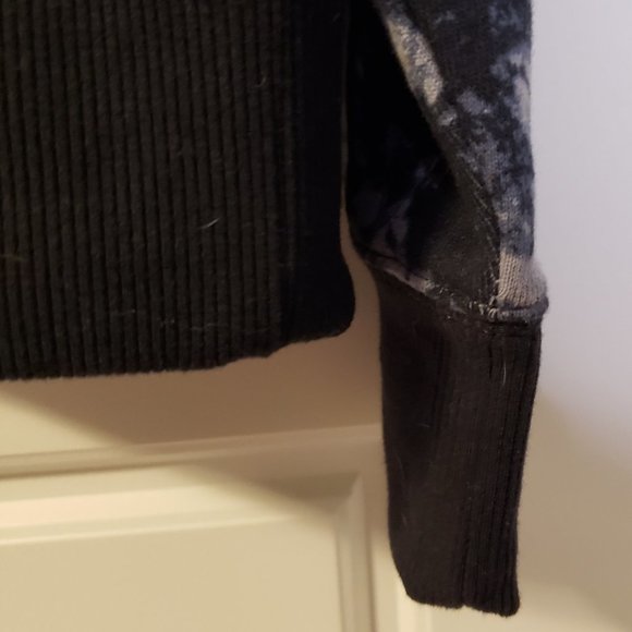 Champion Women's Navy Grey Tie-Dye Hooded Sweatshirt - Size: Large - Picture 8 of 12